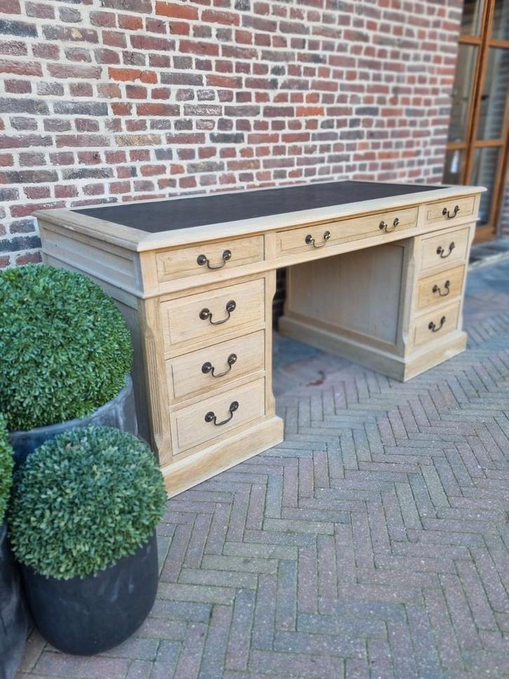 Eiken bureau, Huis en Inrichting, Bureaus, Zo goed als nieuw, Bureau, Ophalen of Verzenden