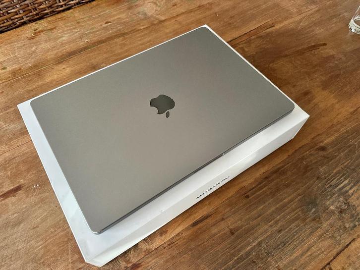 MacBook Pro 16” (2021) – M1 Pro – 32GB – 512GB – Space Gray, Informatique & Logiciels, Apple Macbooks, Utilisé, MacBook, 16 pouces