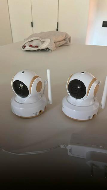 2 cameras voor luvion babyphone beschikbaar voor biedingen