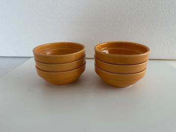 6 keramiek dessert schaaltjes beschikbaar voor biedingen