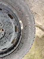 Jantes tôle mini pneus hiver valves tpms, Autos : Pièces & Accessoires, Enlèvement, Pneus hiver, Pneu(s)