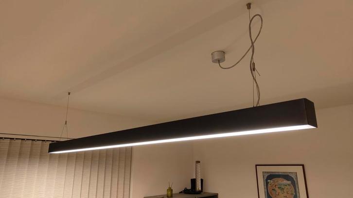 LEDliner bureaulamp, merk: Doxis lighting factory, Huis en Inrichting, Lampen | Hanglampen, Zo goed als nieuw, 50 tot 75 cm, Metaal