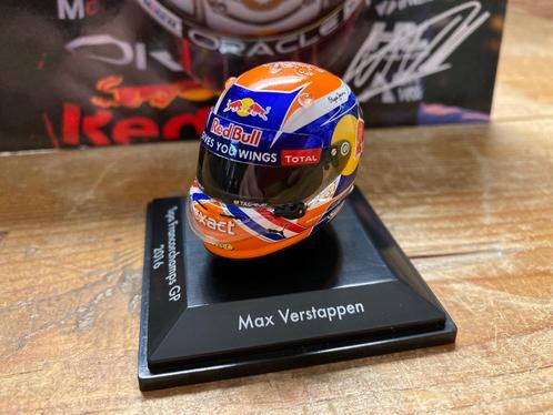 Max Verstappen 1:8 Helm Singapore GP 2016 Red Bull RB12, Verzamelen, Automerken, Motoren en Formule 1, Nieuw, Formule 1, Ophalen of Verzenden