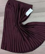 Jupe en satin rouge foncé taille S, Vêtements | Femmes, Jupes, Enlèvement ou Envoi, Comme neuf, Taille 36 (S)