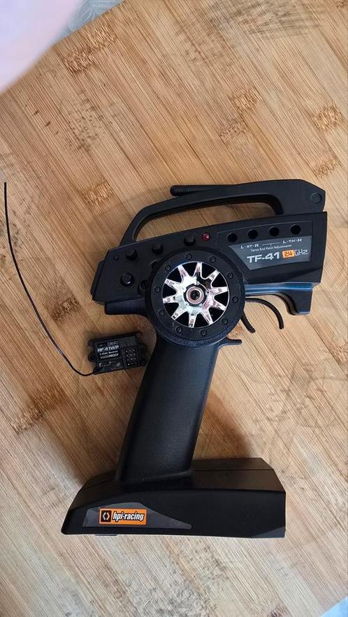 HPI TF-41 2.4GHZ TRANSMITTER zender en ontvanger (3CH), Hobby en Vrije tijd, Modelbouw | Radiografisch | Auto's, Zo goed als nieuw
