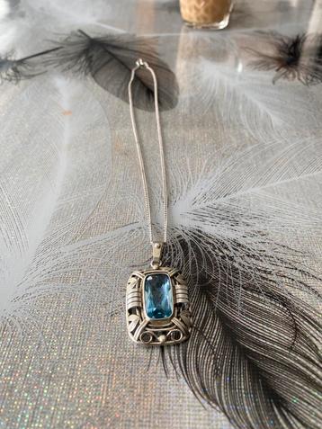 Zilvere ketting oud  beschikbaar voor biedingen