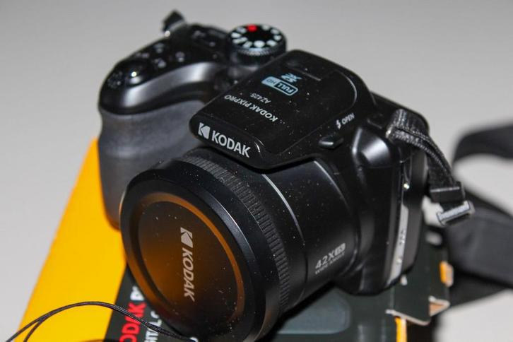 Kodak Pixpro AZ425 – Neuf avec emballage et ticket de caisse, Audio, Tv en Foto, Fotocamera's Digitaal, Zo goed als nieuw, Kodak