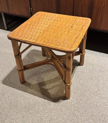 Bamboe plantentafeltje beschikbaar voor biedingen