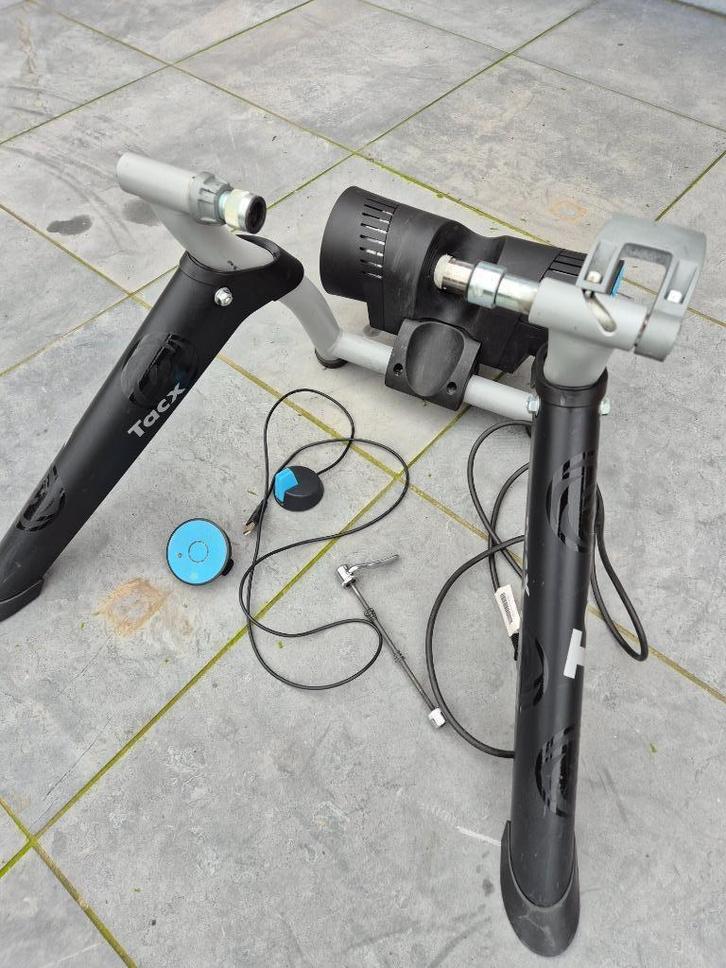 Tacx Genius, Fietsen en Brommers, Fietsaccessoires | Overige Fietsaccessoires, Zo goed als nieuw, Ophalen