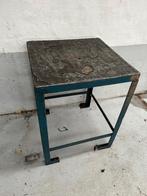 TABLE DE TRAVAIL EN ACIER À SOUDER, Bricolage & Construction, Enlèvement, Utilisé