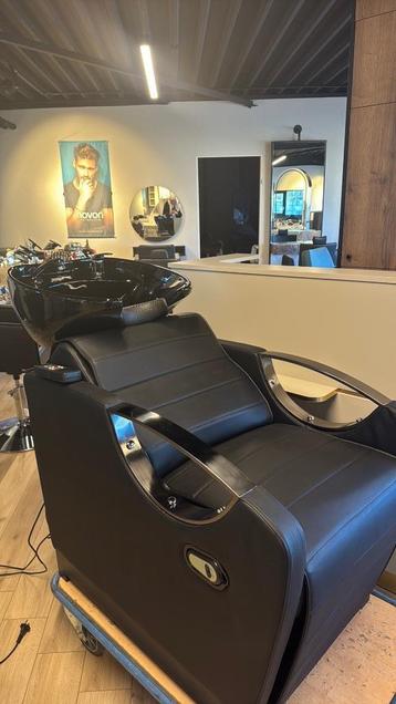 Wasunit massage zwart back wash head spa kapper kapsalon beschikbaar voor biedingen