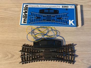 Märklin K-rail Engels wissel met vaste aandrijving in OVP beschikbaar voor biedingen