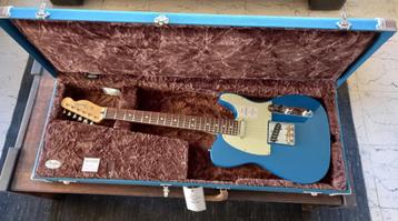 Fender Japan Telecaster Blue Hybrid 2 RW/ Etui - neuve disponible aux enchères