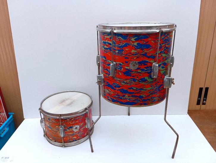 vintage STAR DRUMS jaren 65 drumstel slagwerk, Muziek en Instrumenten, Drumstellen en Slagwerk, Gebruikt, Overige merken, Ophalen