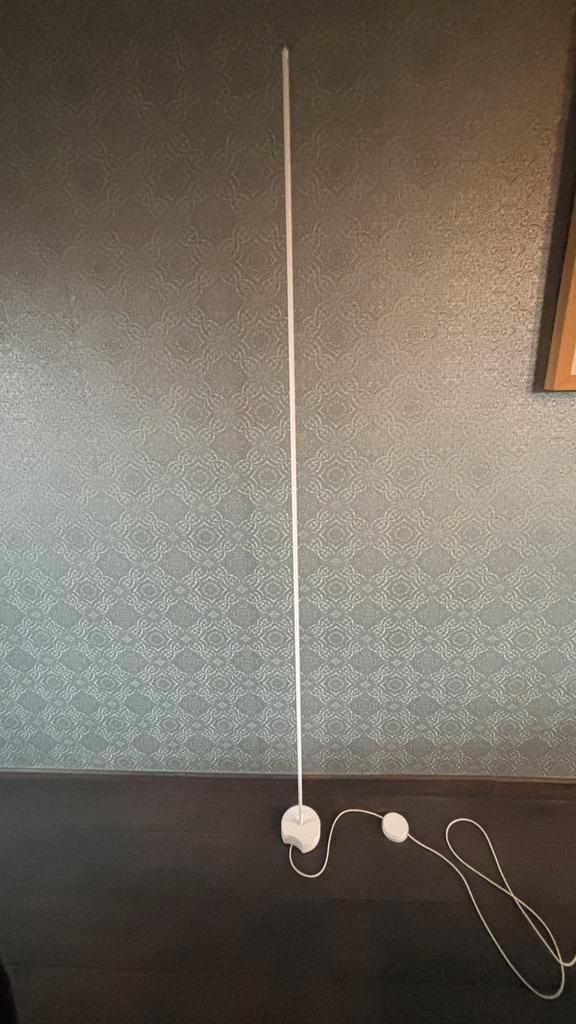 Wever & Ducre Finlin Vloerlamp - mat wit, Huis en Inrichting, Lampen | Vloerlampen, Nieuw, Ophalen