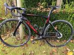 Pinarello  dogma F10 disk, Fietsen en Brommers, Ophalen, Zo goed als nieuw