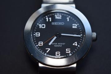 Vintage Titanium Seiko Mens 100M WR V732-OP20 - beschikbaar voor biedingen