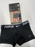 Coffre Nike en microfibre, Vêtements | Hommes, Sous-vêtements, Noir, Envoi, Nike, Boxer