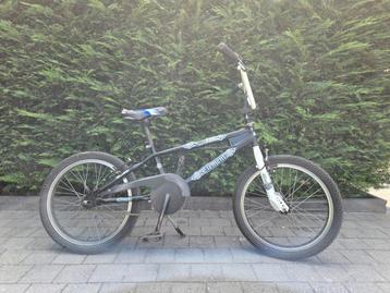 BMX stuntbike beschikbaar voor biedingen
