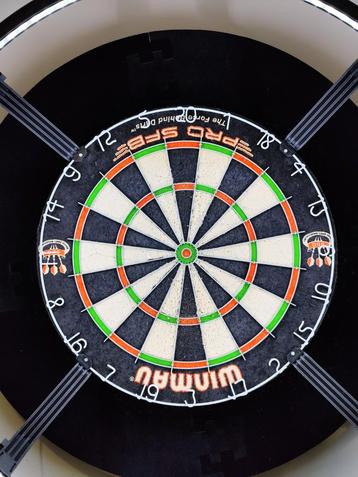 Dartsblok Winmau Pro SFB beschikbaar voor biedingen