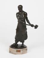 bronzen beeld smid Franz Iffland, Ophalen