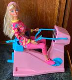 Barbie pop met hometrainer,tas is ook matje., Kinderen en Baby's, Ophalen of Verzenden, Zo goed als nieuw, Barbie