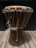 Djembé africain (vrai) +/- 27cm de haut, Ophalen of Verzenden
