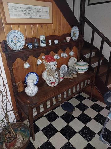 Antieke meubels. Archelle-dressoir. 19e-begin 20e eeuw. beschikbaar voor biedingen