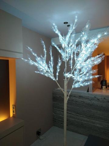 Witte kerstboom 