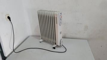geprofileerde elektrische radiator in perfect werkende staat beschikbaar voor biedingen
