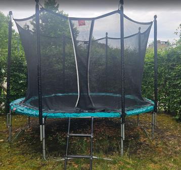 Trampoline Berg 330 cm incl veiligheidsnet,ladder,opberghoes beschikbaar voor biedingen