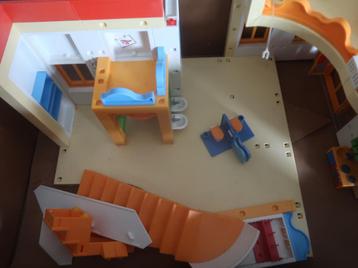 playmobil kinderdagverblijf beschikbaar voor biedingen