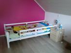 Bed 90x200 met vaste omranding, Kinderen en Baby's, Ophalen, 85 tot 100 cm, Gebruikt, Lattenbodem