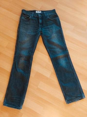 Jeans levi's, Enlèvement ou Envoi, Comme neuf