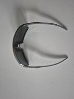 TK Oakley Sutro Grijs, Handtassen en Accessoires, Gebruikt, Zonnebril, Ophalen of Verzenden, Oakley