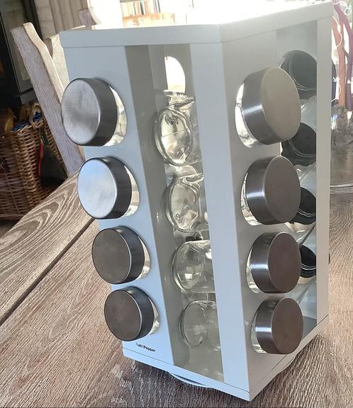 Draaibare kruidentoren Salt & Pepper, Huis en Inrichting, Woonaccessoires | Etagères, Zo goed als nieuw, Ophalen