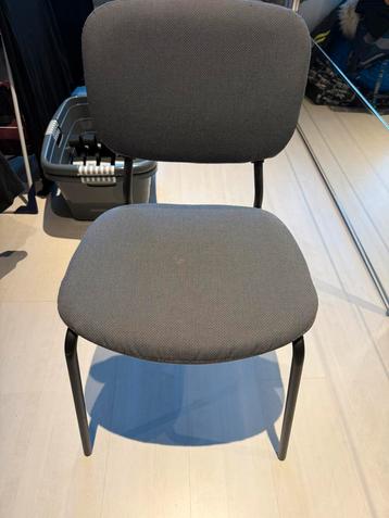 Lot de 6 chaises à vendre  beschikbaar voor biedingen