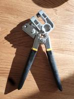 Pince à sertir, Bricolage & Construction, Outillage | Outillage à main, Enlèvement, Comme neuf