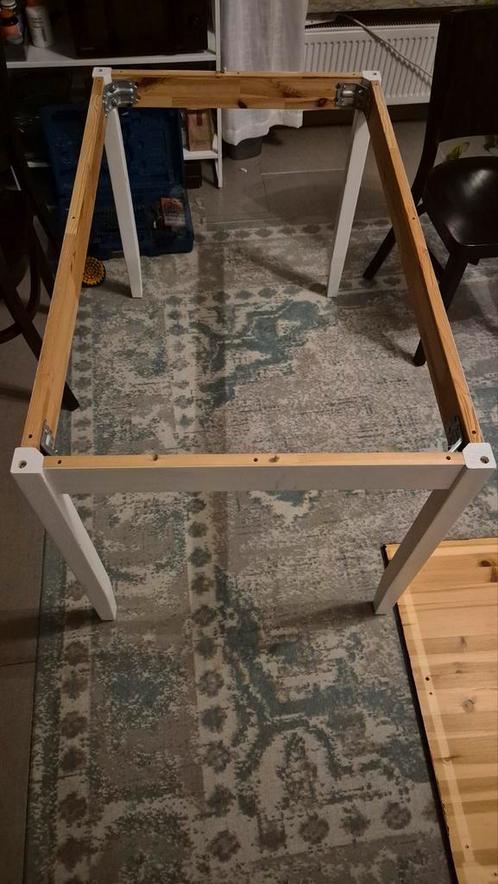 Ikea houten tafelpoten en tafelframe 113 X 70 X 73 h, Huis en Inrichting, Tafelonderdelen, Zo goed als nieuw, Tafelblad, Ophalen