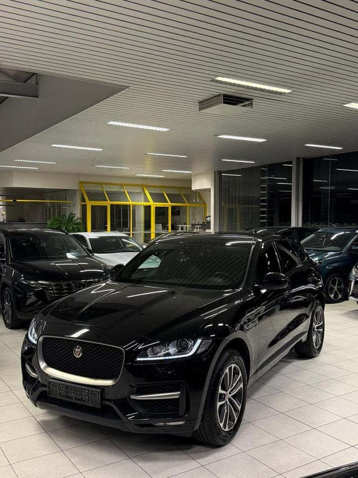 Jaguar F-Pace R-sport 2.0D 132 kW 4x4 Euro 6b Automaat, Auto's, Jaguar, Bedrijf, F-Pace, 4x4, Achteruitrijcamera, Climate control
