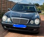 Mercedes E220 CDI W210, Auto's, Automaat, 4 cilinders, Blauw, 5 deurs