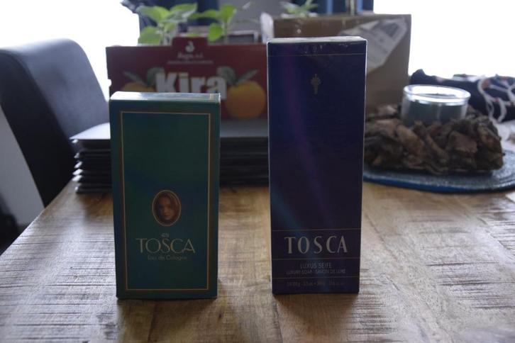 Twee producten van 4711 Tosca eau de cologne, Verzamelen, Parfumverzamelingen, Zo goed als nieuw, Parfumfles, Gevuld, Ophalen of Verzenden