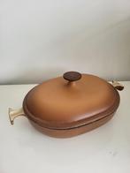 Le creuset schaal pot la mama enzo di mari beige, Ophalen of Verzenden, Gebruikt, Gietijzer