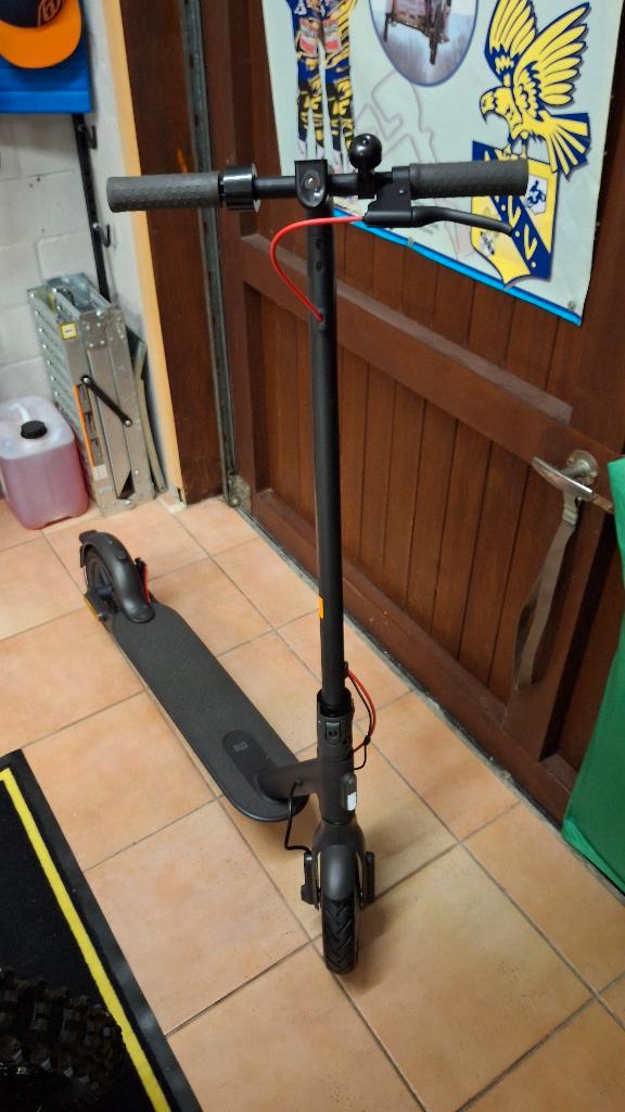 ELEKTRISCHE STEP XIAOMI PRO2, Fietsen en Brommers, Steps, Zo goed als nieuw, Elektrische step (E-scooter), Ophalen