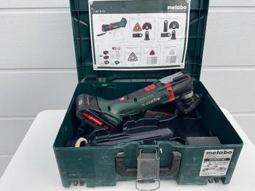 Metabo multitool en led lamp plus 1 batterij 4 Ah! beschikbaar voor biedingen