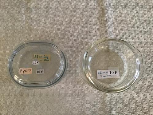 2 schalen (pyrex of gelijkaardig) aan 10 euro en 7 aan 5 eu, Huis en Inrichting, Keuken | Potten en Pannen, Zo goed als nieuw