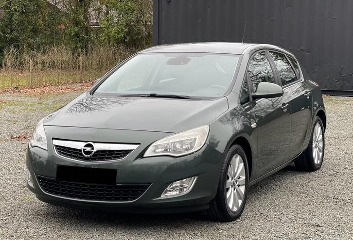 Opel Astra facelift 1.7 CDTI / euro 5 / 1ste eigenaar, Auto's, Opel, Bedrijf, Astra, Bluetooth, Diesel, Euro 5, Dealer onderhouden