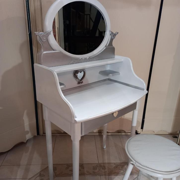 Coiffeuse blanche et argentée., Huis en Inrichting, Woonaccessoires | Overige, Zo goed als nieuw, Ophalen