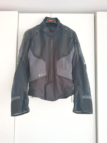Dainese sport master gore-tex beschikbaar voor biedingen