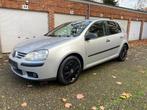 VW Golf 5, 1.6 cc benzine. 5 deurs. Automaat. Gekeurd, Stof, 4 cilinders, 1600 cc, 5 zetels